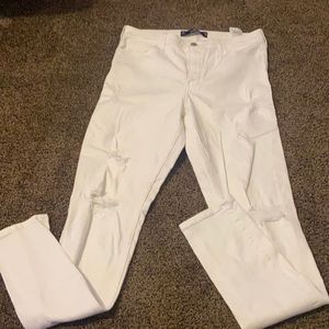 Hollister white super skinny jeans size 11r